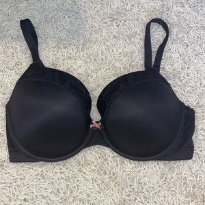 Victorias secrets body by Victoria perfect shape bra - never worn